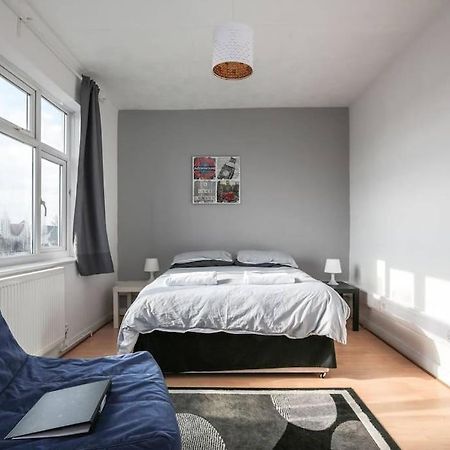 Large Modern Apartment With Garden Sleeps 10 Guests Londýn Exteriér fotografie